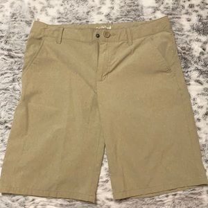 Cat and Jack size 16 dry fit khaki shorts. Excellent condition.